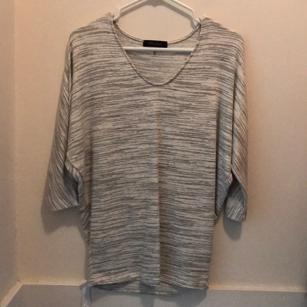 Striped 3/4 Sleeve shirt